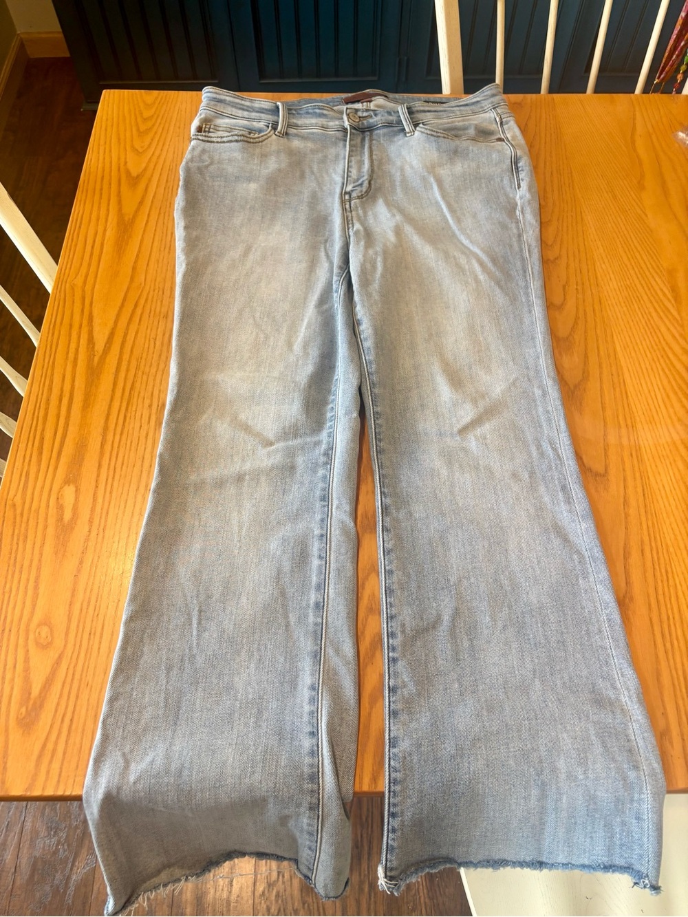 Light Wash Women's Flared Bootcut Jeans - Casual Everyday Style by Judy Blue
